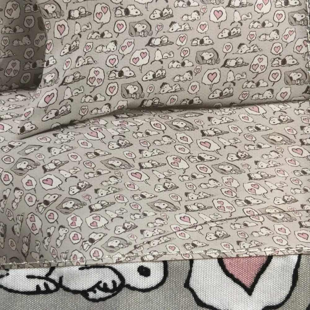 Peanuts snoopy hearts
